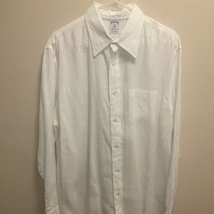 Brooks Brothers - 100% Linen - Long Sleeve Button Down